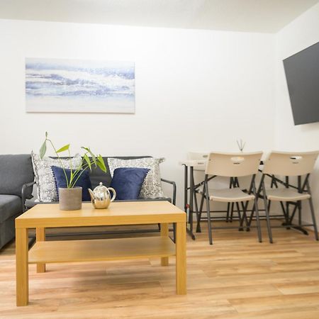 Silver Pines King Bed 2 Bedroom Apartment Manchester Zewnętrze zdjęcie