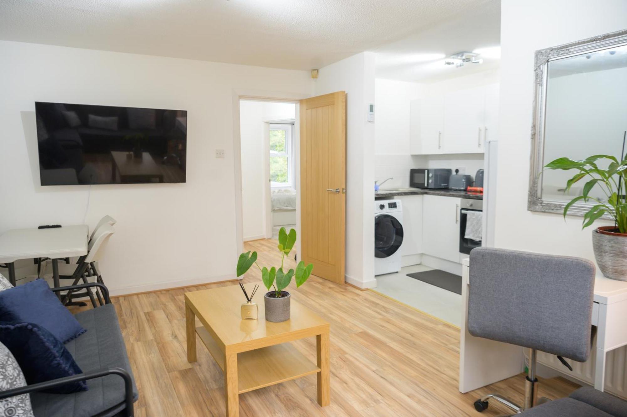 Silver Pines King Bed 2 Bedroom Apartment Manchester Zewnętrze zdjęcie