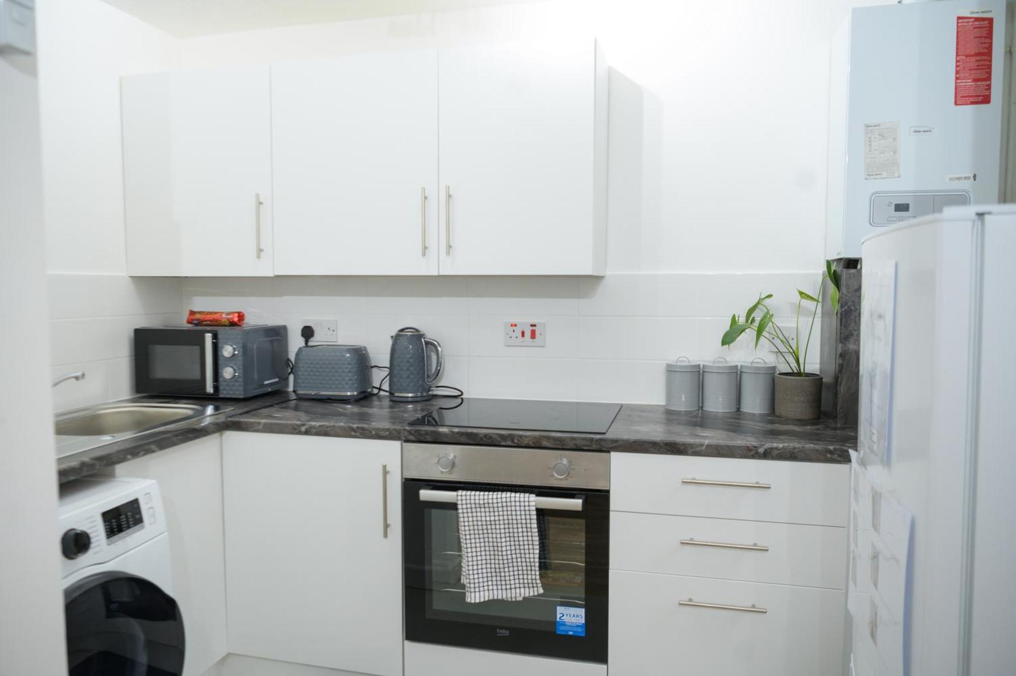 Silver Pines King Bed 2 Bedroom Apartment Manchester Zewnętrze zdjęcie